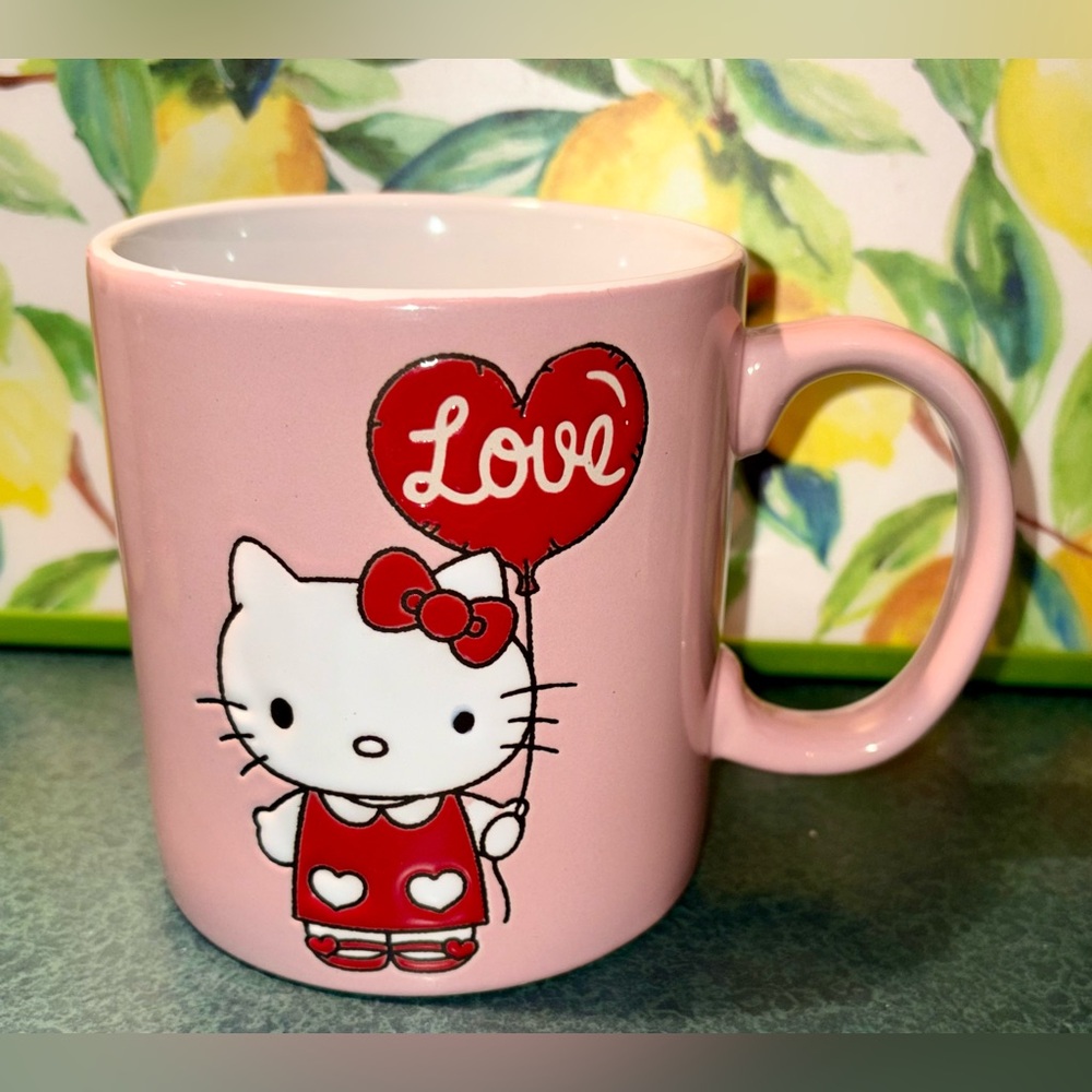 20oz Hello Kitty Pink Mug NEW - Picture 1 of 6